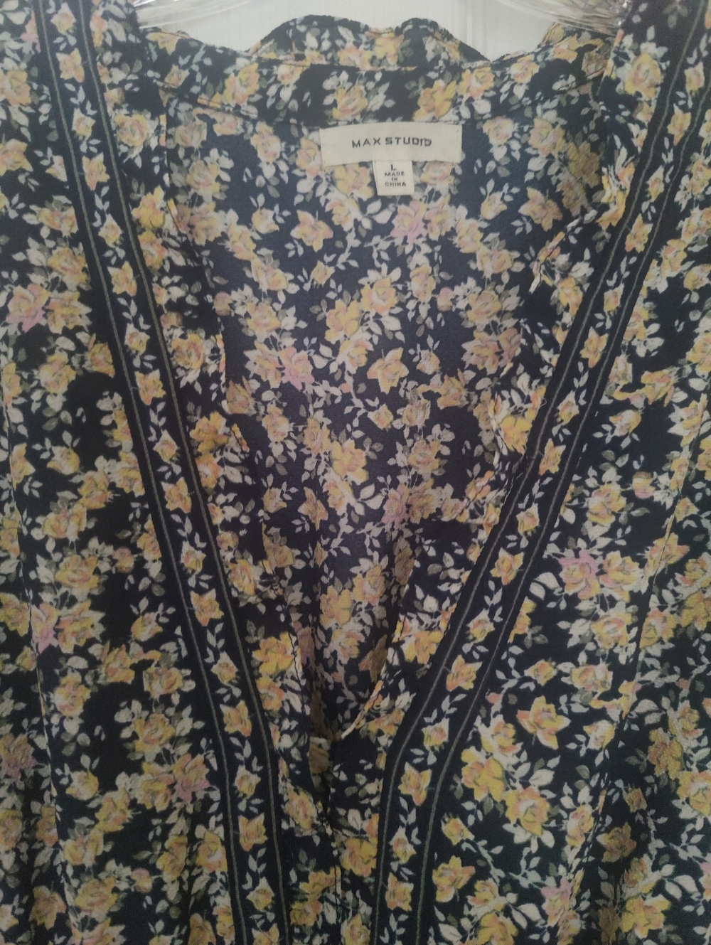 Max Studio Sleeveless 3 Tiered Blue Floral Maxi Dress with Smocked Waist - Picture 5 of 8